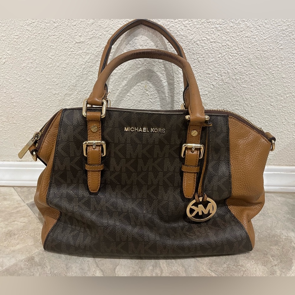 Michael Kors brown leather purse